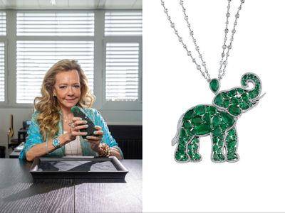 象形原石切出850克拉祖母绿　萧邦创作翘鼻子象形坠致敬