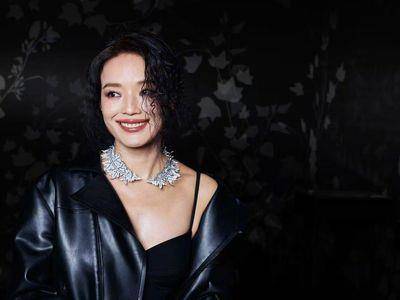 舒淇皮衣不穿好露香肩　改戴Boucheron珠宝当晚宴女王