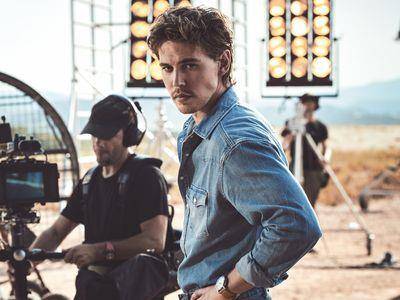 丹宁装绝配百年灵新表　奥斯汀巴特勒率性不羁风格迷人