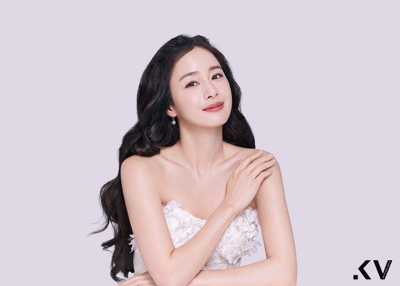 金泰希45岁看起来像25？让RAIN每天心动不已！靠这套保养哲学维持女神光采 最新资讯 图3张
