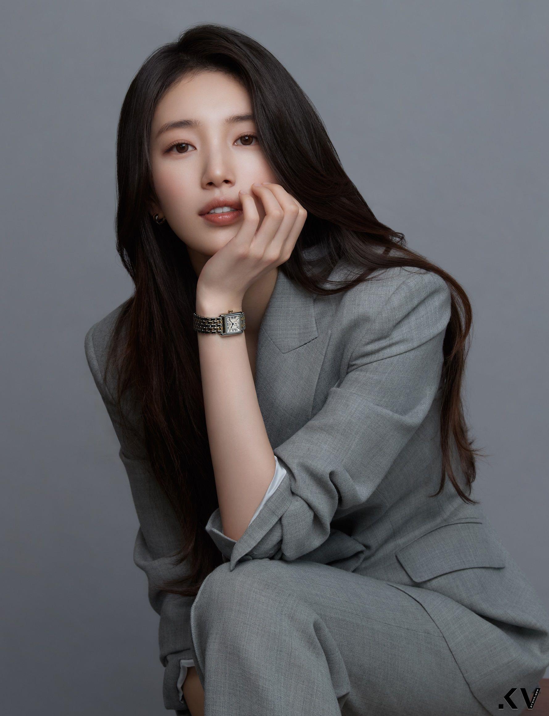 秀智俐套装配浪琴双色表又美又帅　自信风采藏不住 名人名流 图2张