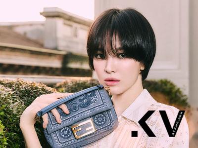 宋慧乔“男孩风短发”电眼美照曝!拎FENDI夏日包款换上珊瑚刺绣超消暑