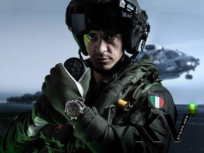 沛纳海强悍军表附军事体验　表主赴义军海军基地进行模拟任务