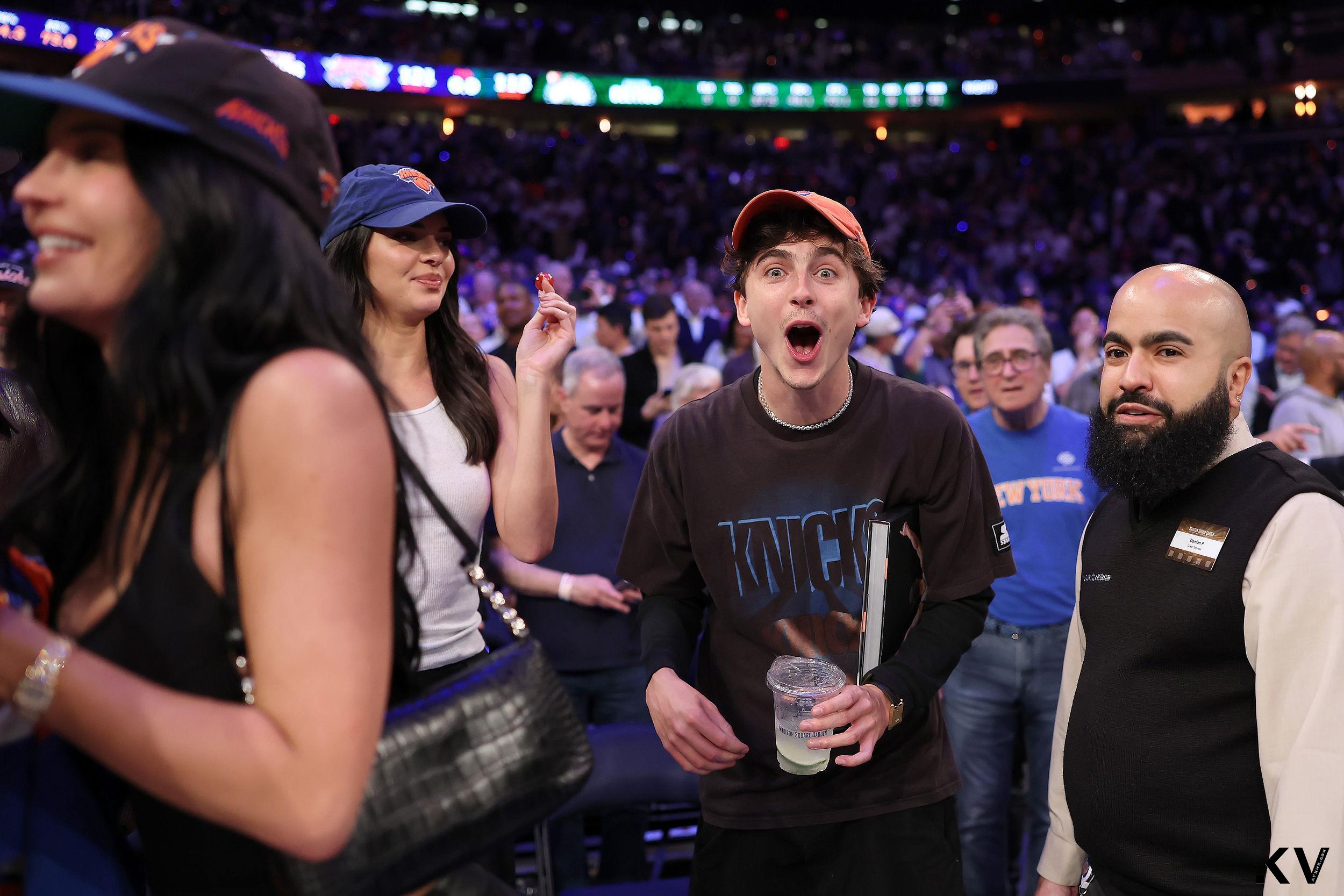 “甜茶”看NBA球赛闪耀卡地亚700万行头　热门“独眼龙”金表到手 奢侈品牌 图2张