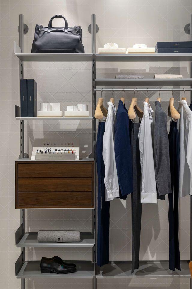 DIOR球鞋颜色、包包材质自己决定！订製沙龙期间限定登场 时尚穿搭 图3张