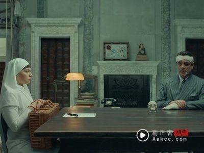 《腓尼基计划》万宝龙钢笔抢镜　凯特温斯蕾女儿首挑大梁