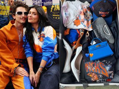 “甜茶”女友挺尼克队拎蓝色爱马仕　凯莉珍娜还挖出20年Dior包