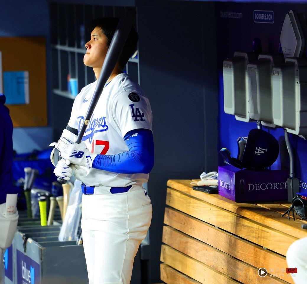大谷翔平边比赛边保养超敬业！网赞：根本最称职代言人 最新资讯 图1张