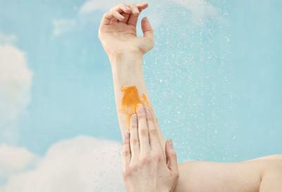 夏季肌肤大扫除!4款去角质推荐 肌肤柔滑弹力大升级