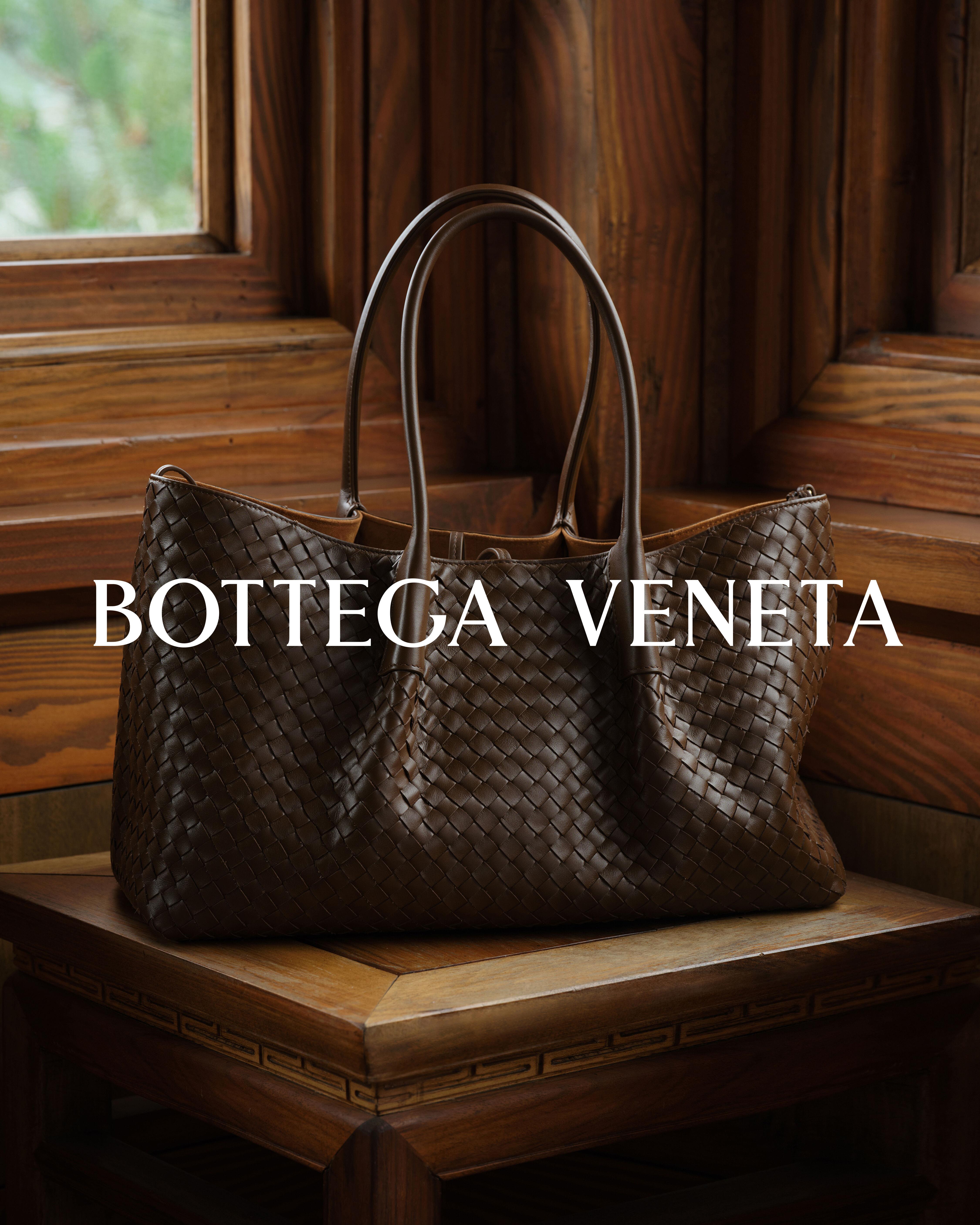 杨祐宁抢穿Bottega Veneta“户外系列”！后背包、编织新品实用又时髦 名人名流 图3张