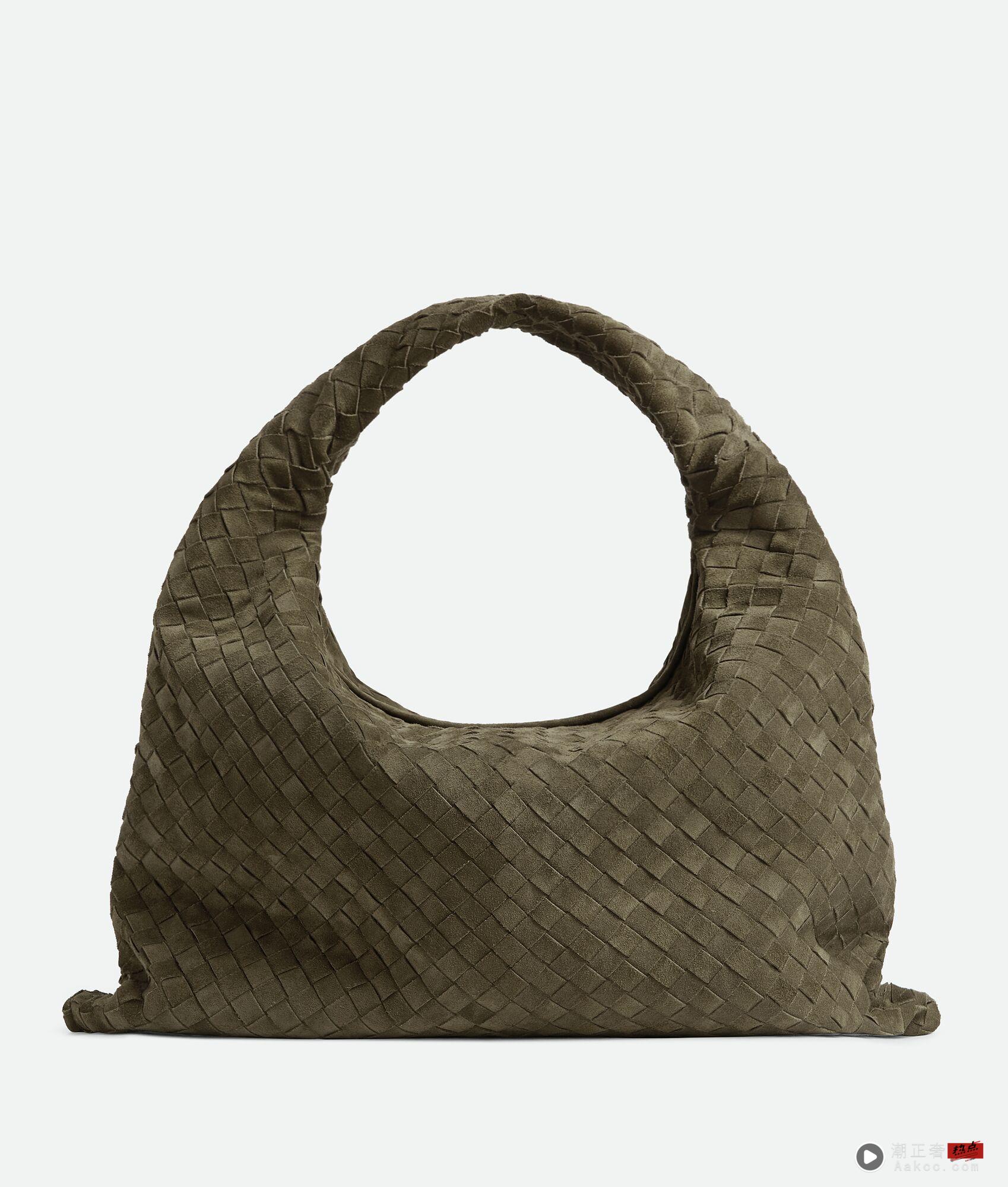 杨祐宁抢穿Bottega Veneta“户外系列”！后背包、编织新品实用又时髦 名人名流 图6张
