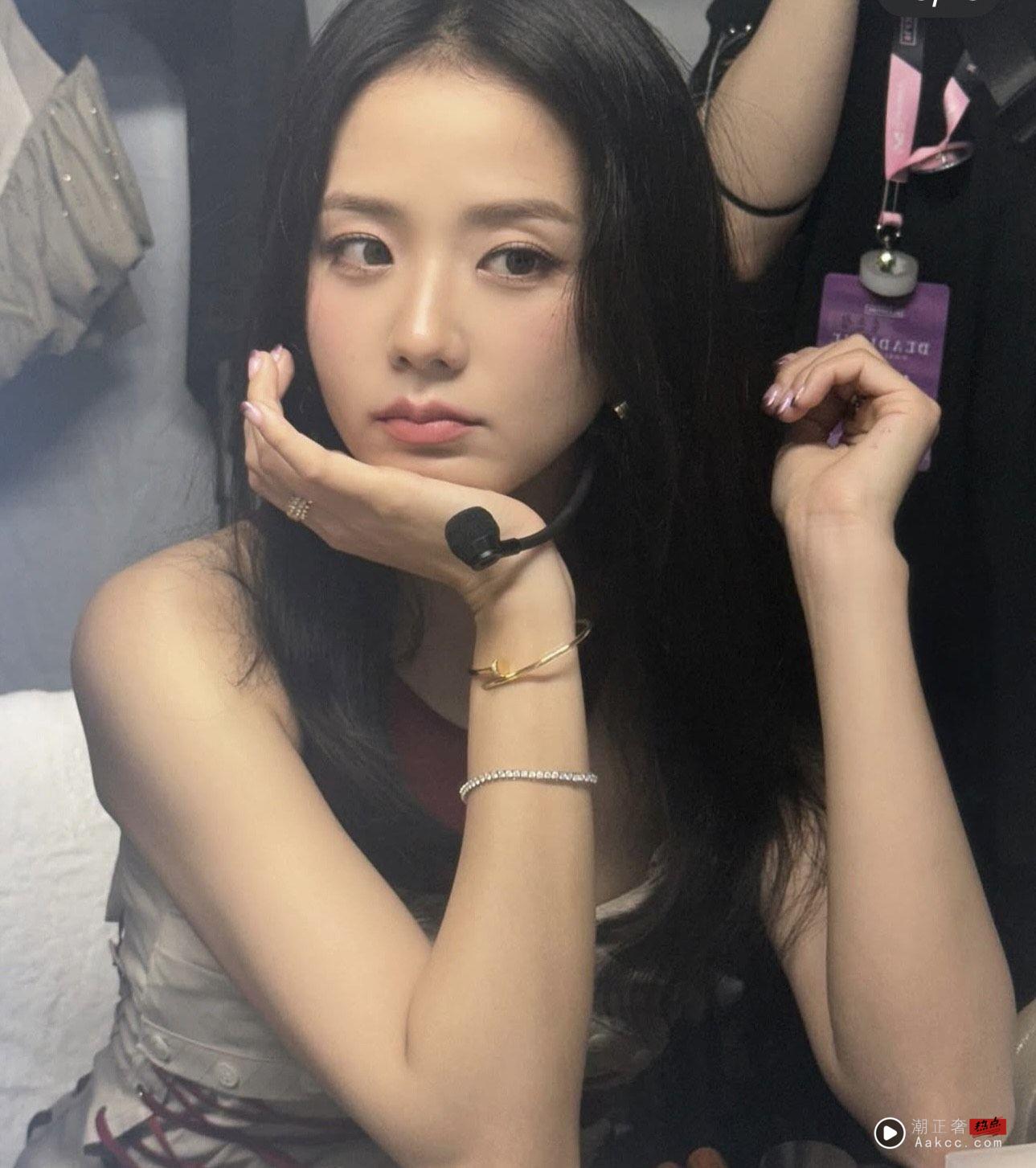 Jisoo戴卡地亚珠宝尽情唱跳　工作包是15万Dior 时尚穿搭 图1张
