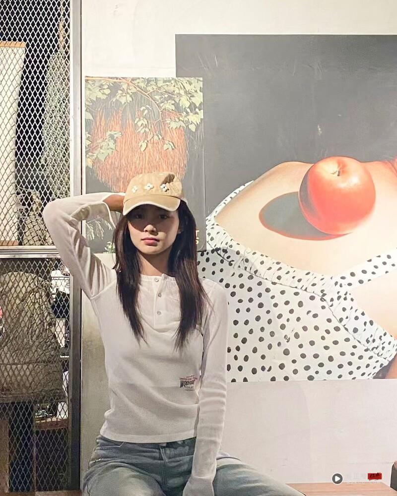 子瑜、Winter示范“防晒穿搭”怎么穿　1单品清爽又有型再热也时髦 时尚穿搭 图3张