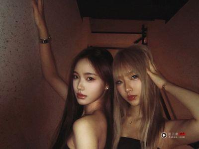 小S女儿Elly合体Lily颜值高到破表 网友喊“原地出道致敬ASOS”