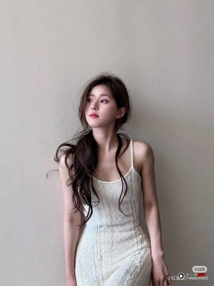 赵露思厚敷身体乳不让关节暗沉　加一步骤让吸收更有感 名人名流 图2张
