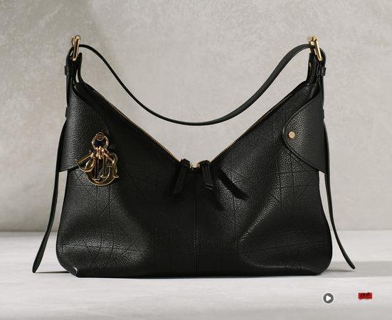 就爱双头拉炼大包！DIOR Voyage通勤族必备　全智贤用LV Express把旅行袋变日常 时尚穿搭 图6张
