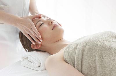 睡不好就要找对方法!60分钟头部释压让你安稳入眠