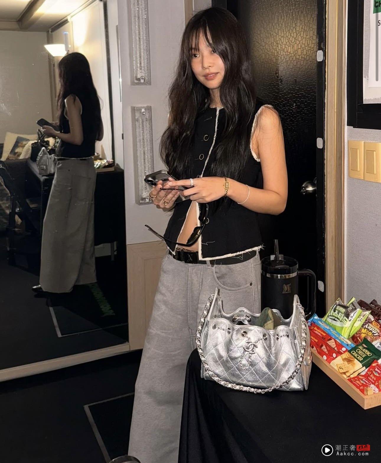 Jennie喝水也要时尚　设计水杯挂卡哇伊水豚吊饰 名人名流 图3张