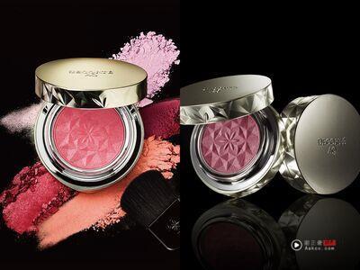 体验极致的融肤感红晕!用对颊彩让妆容轻松减龄10岁