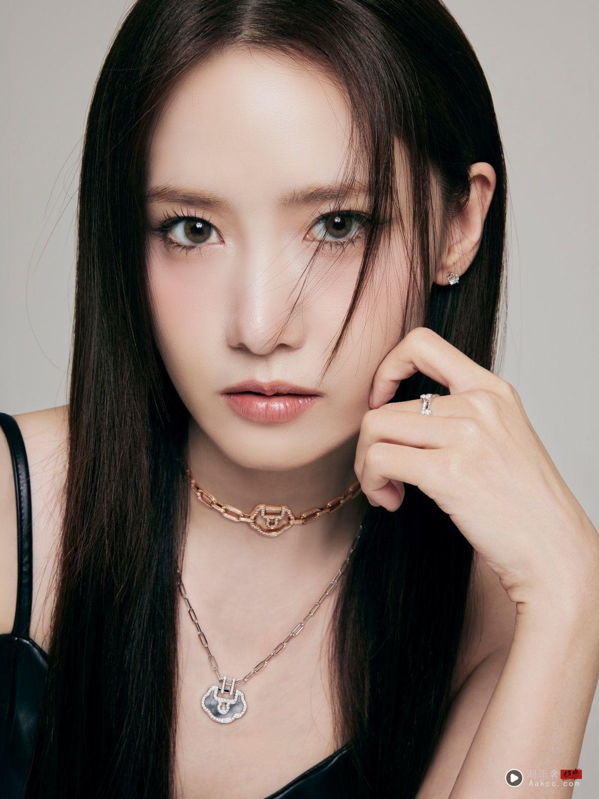 《暴君的厨师》李彩玟爱极简穿搭　帅表上手更出色 名人名流 图3张