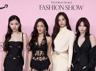 周子瑜火辣女神造型现身维密红毯！志效超美透视裙　 4成员气场全开