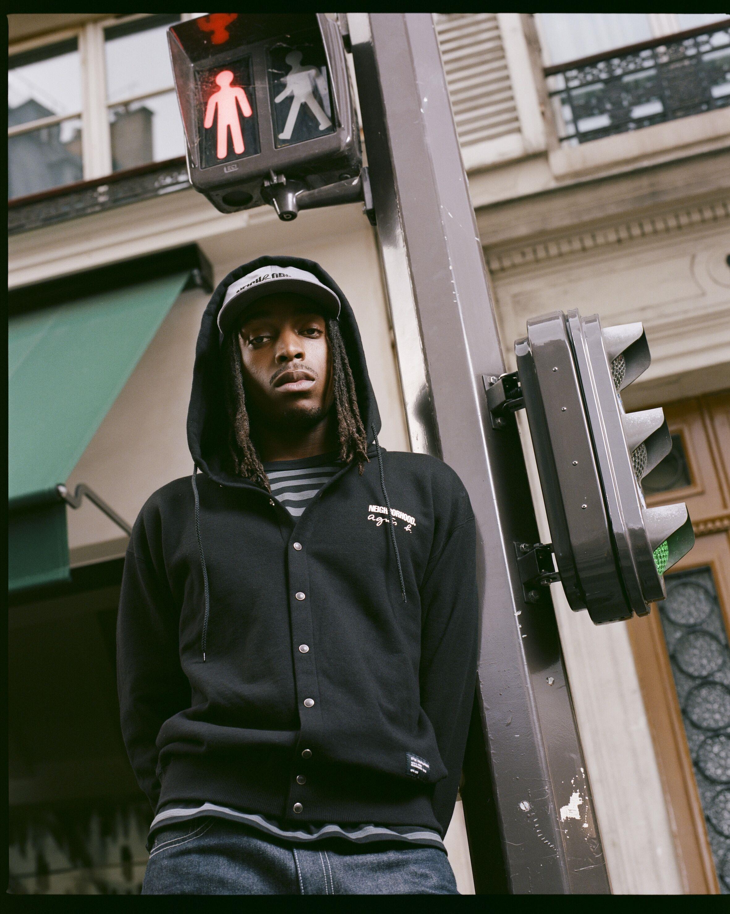 当法式浪漫遇上原宿酷感!agnès b.联名NEIGHBORHOOD瞩目单品一次看 内容图3 潮正奢/潮品文/潮臻社-实时追踪全球最新奢侈品牌新闻资讯的官网站! ▲agnès b.联名NEIGHBORHOOD 。(图/品牌提供)