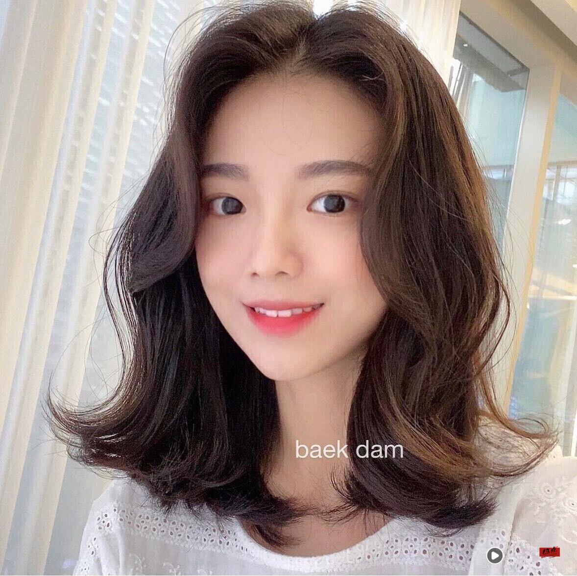 短发剪对层次更显脸小!不同脸型层次剪推荐 修饰脸型、自然卷好整理 内容图7 潮正奢/潮品文/潮臻社-实时追踪全球最新奢侈品牌新闻资讯的官网站! ▲短发层次 。(图/翻摄自IG)