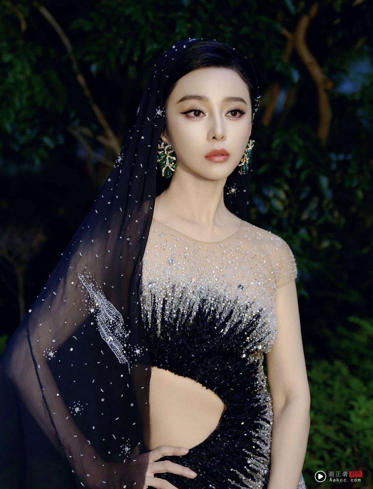 范冰冰水钻礼服尽显玲珑曲线 斗篷变头纱添神秘感 内容图2 潮正奢/潮品文/潮臻社-实时追踪全球最新奢侈品牌新闻资讯的官网站! ▲▼ 范冰冰 。(图/翻摄IG)