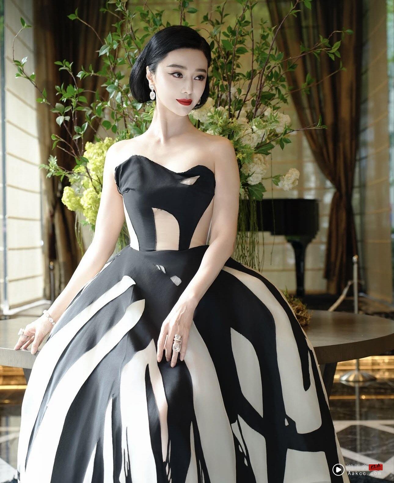 范冰冰水钻礼服尽显玲珑曲线 斗篷变头纱添神秘感 内容图4 潮正奢/潮品文/潮臻社-实时追踪全球最新奢侈品牌新闻资讯的官网站! ▲▼ 范冰冰 。(图/翻摄IG)