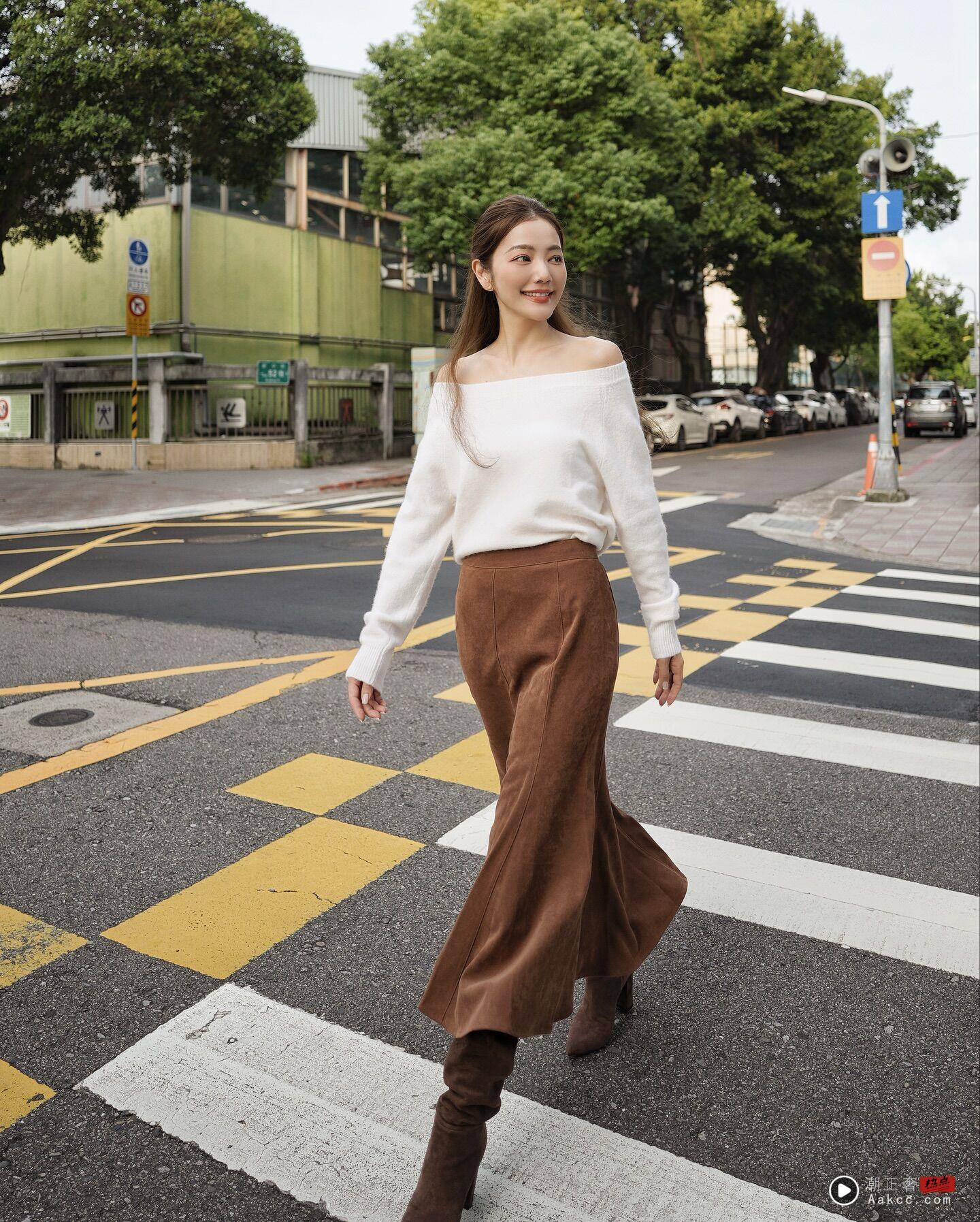 秋冬极简穿法！Club Monaco“温柔奶油白”叠搭营造老钱风优雅日常 时尚穿搭 图1张