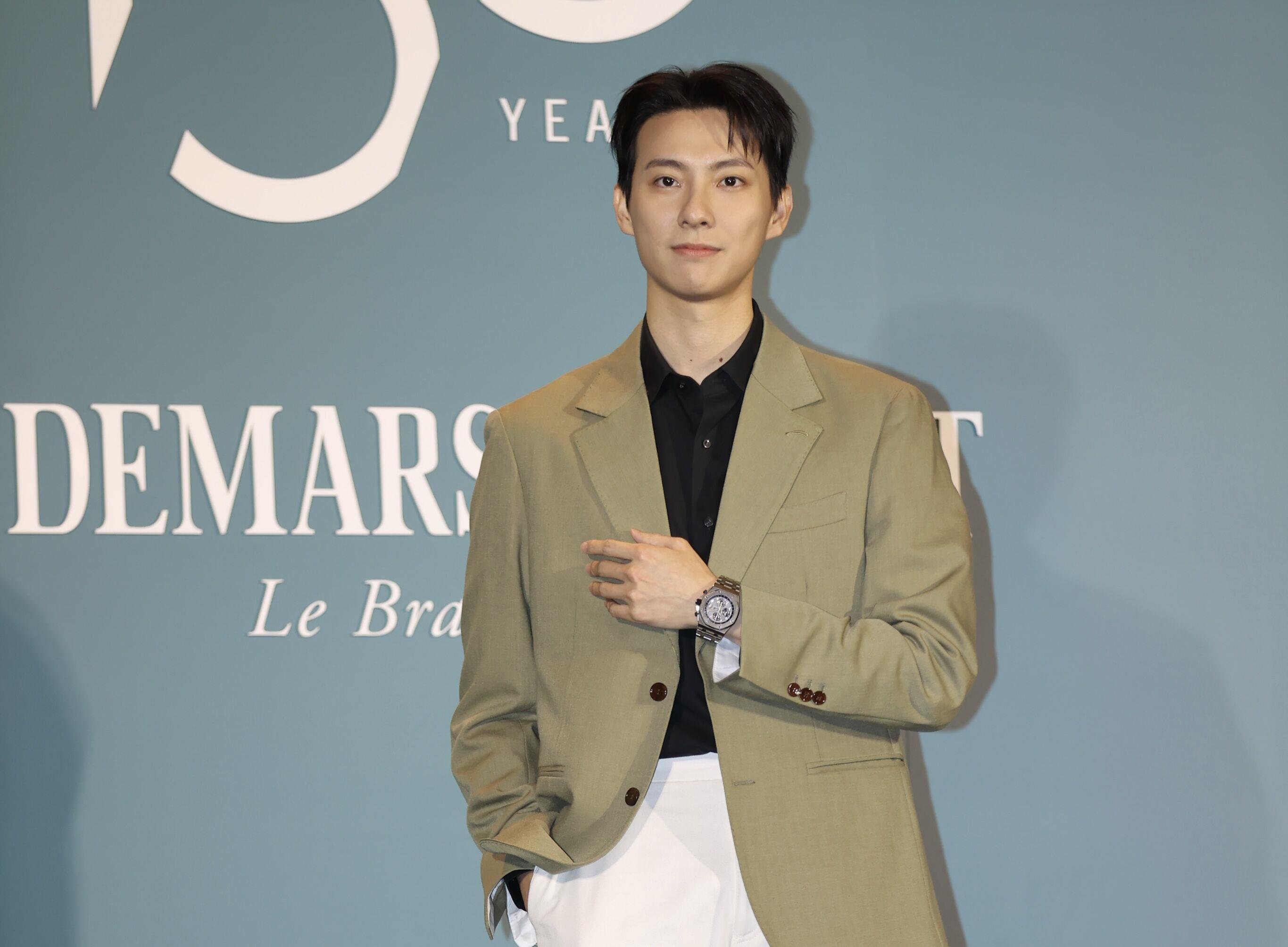 李洙赫低胸装配200万AP表跑趴　“江南太子”风度翩翩 奢侈品牌 图6张