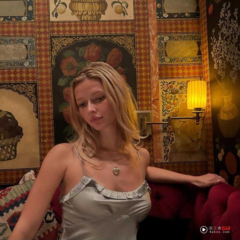 最美星二代Apple Martin首度开唱气场炸裂　合体妈妈时尚大片惊艳全网 名人名流 图2张