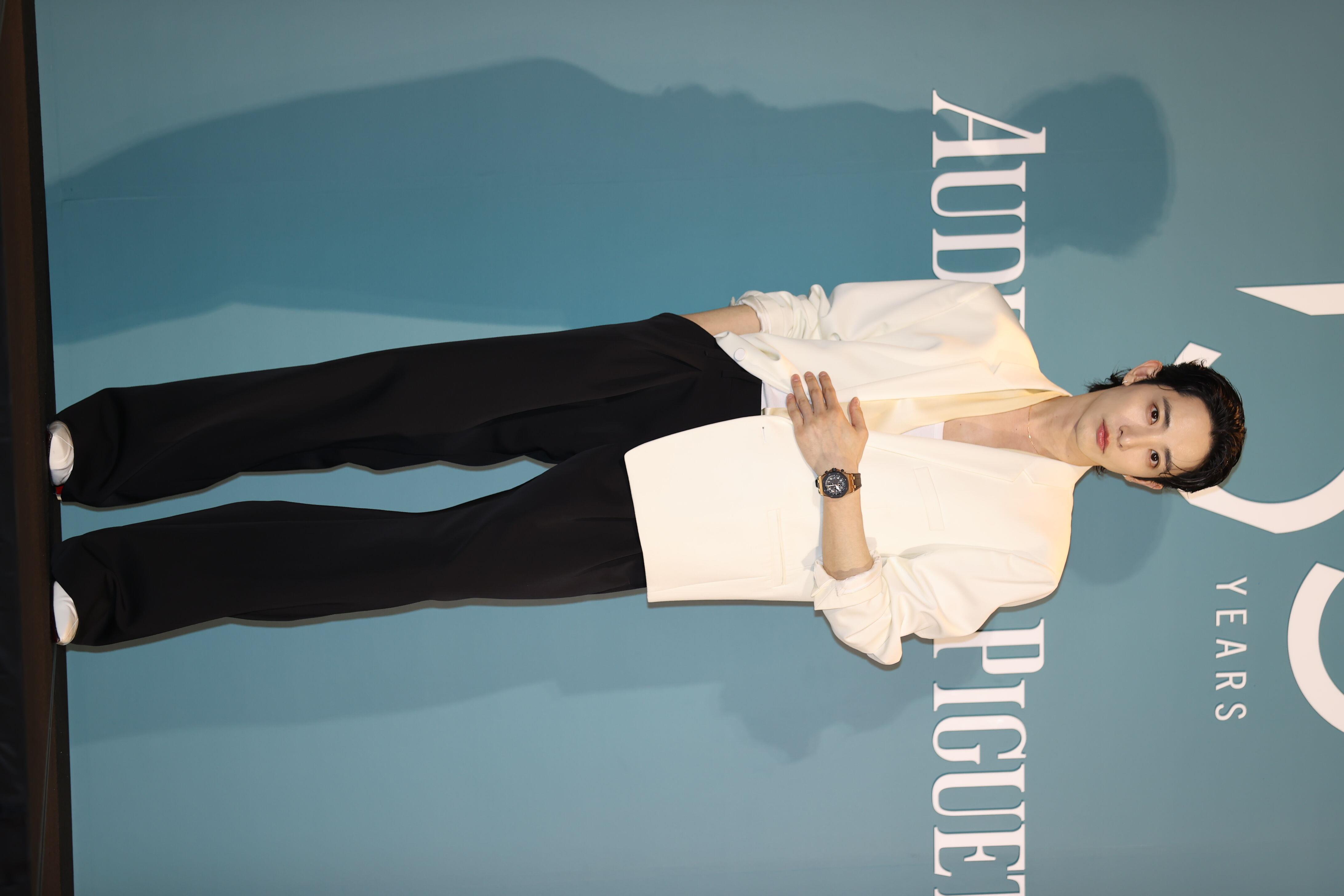 李洙赫低胸装配200万AP表跑趴　“江南太子”风度翩翩 名人名流 图1张