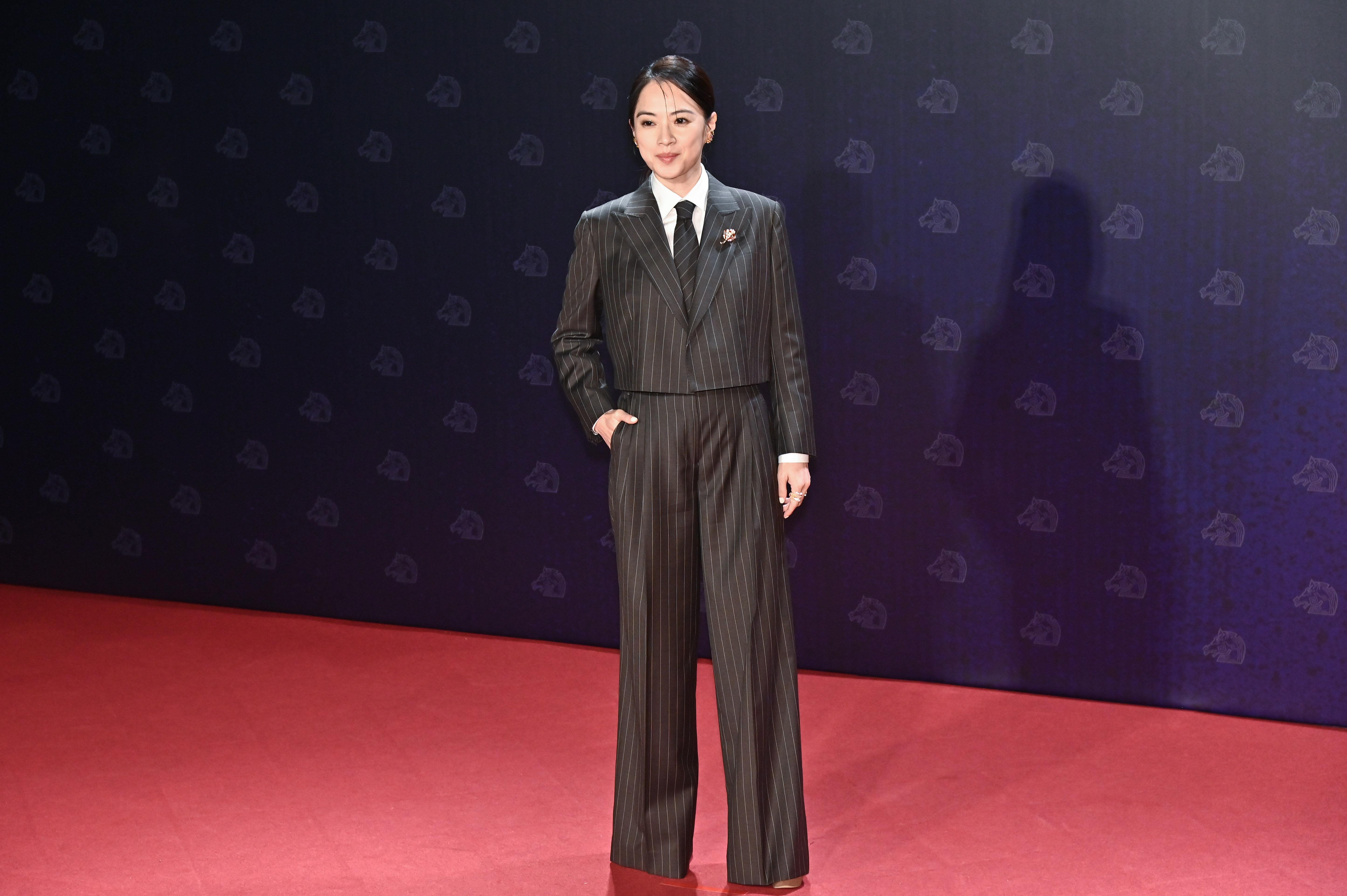 金马女星时尚/林依晨性感炸裂 桂纶镁透视装美腿若隐若现 内容图7 潮正奢/潮品文/潮臻社-实时追踪全球最新奢侈品牌新闻资讯的官网站! ▲第62届金马奖颁奖典礼星光大道,我家的事/高伊玲(女主角))。(图/记者林敬旻摄)