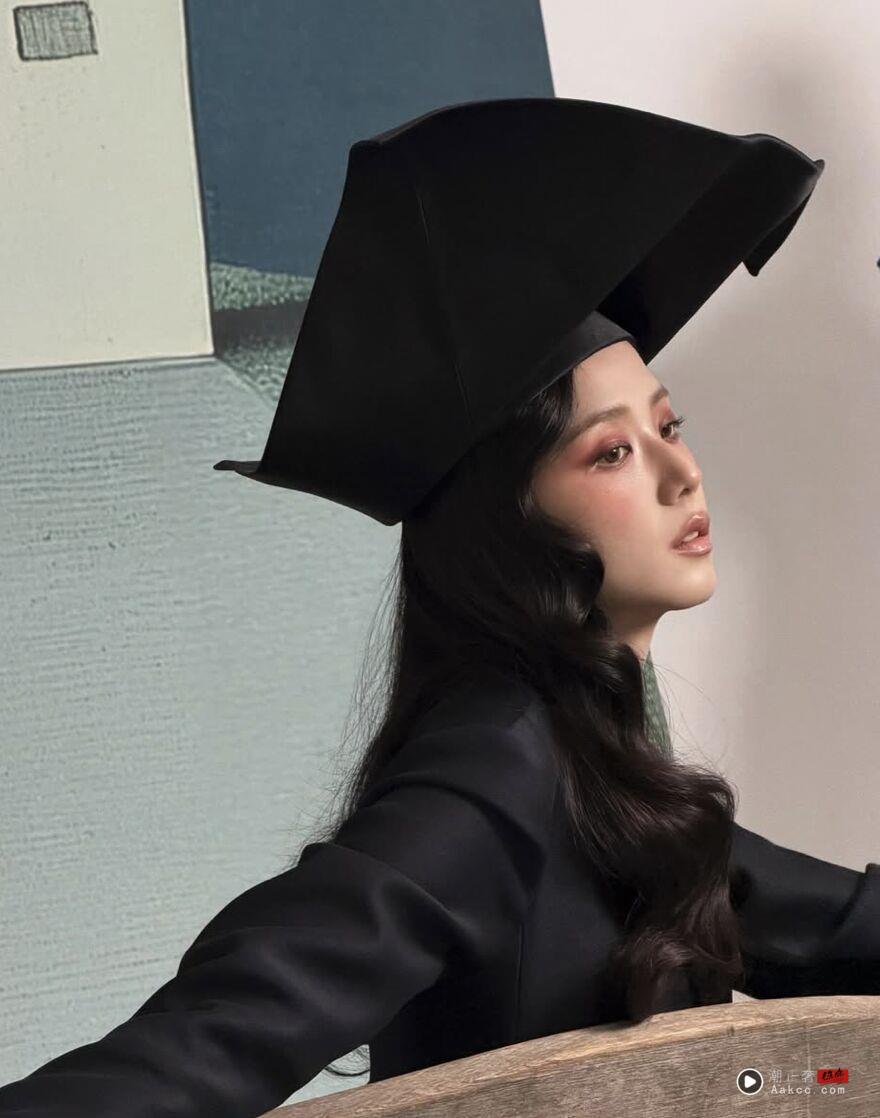 Jisoo精灵短发造型超可爱!“Dior新装换不停”表现力连时尚金童也惊艳 内容图3 潮正奢/潮品文/潮臻社-实时追踪全球最新奢侈品牌新闻资讯的官网站! ▲▼Jisoo 。(图/翻摄自IG)