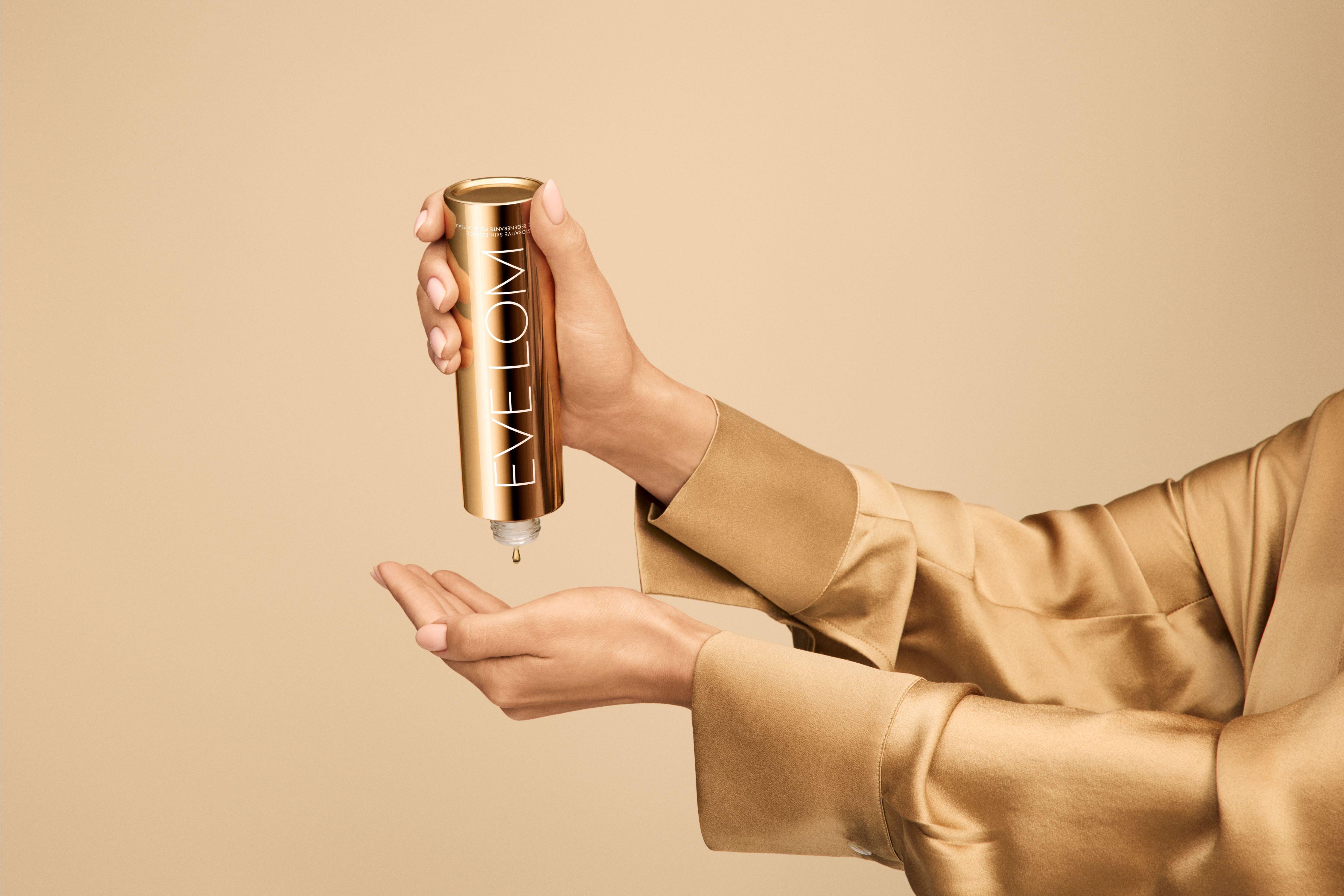 干燥、细纹都来乱!秋冬必备“稳肤保养”一瓶搞定 内容图2 潮正奢/潮品文/潮臻社-实时追踪全球最新奢侈品牌新闻资讯的官网站! ▲▼换季稳肤。(图/品牌提供)