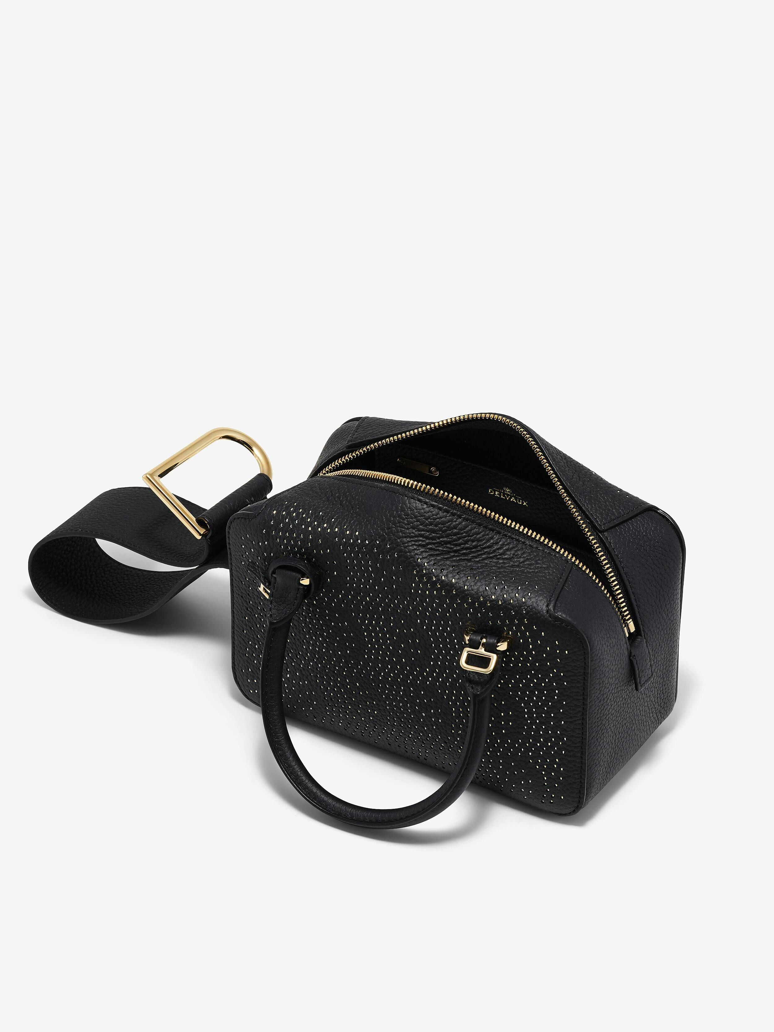 包开箱/Delvaux年末压轴美包!Brillant金光渲染、Cool Box星点冬日奢华 内容图4 潮正奢/潮品文/潮臻社-实时追踪全球最新奢侈品牌新闻资讯的官网站! ▲▼ Delvaux 。(图/品牌提供、记者鲍璿安摄)