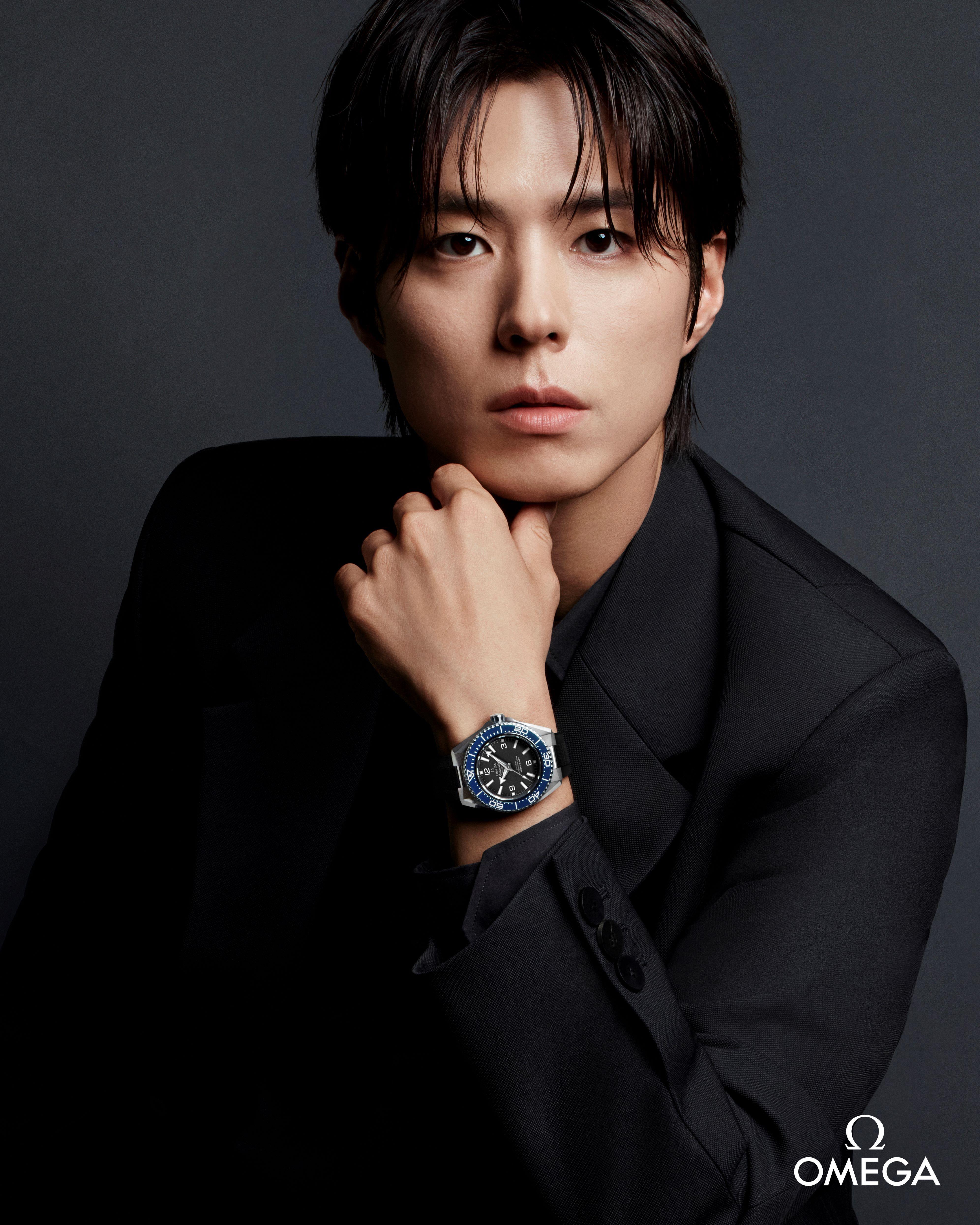 朴宝剑变玄彬同事 当欧米茄大使耍酷 内容图2 潮正奢/潮品文/潮臻社-实时追踪全球最新奢侈品牌新闻资讯的官网站! ▲▼朴宝剑 。(图/翻摄IG)