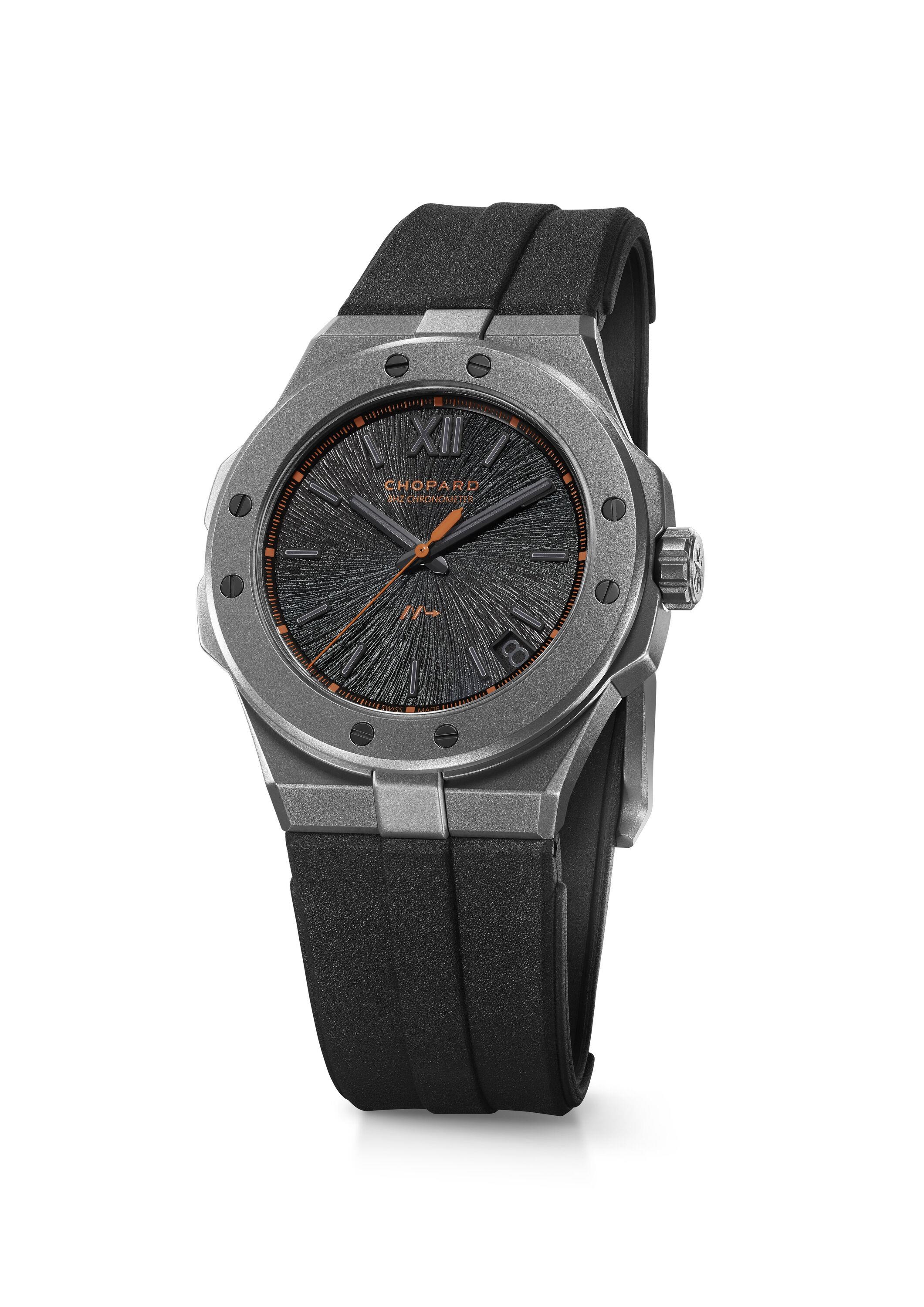 欧米茄月之暗面表全面进化 红指针、灰陶瓷款超夯 内容图4 潮正奢/潮品文/潮臻社-实时追踪全球最新奢侈品牌新闻资讯的官网站! ▲▼ OMEGA 。(图/公关照)