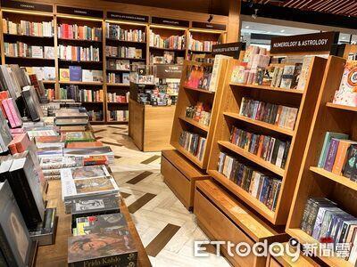 “2025用阅读跨年”免费入场 10作家“每人18分钟”书单曝光