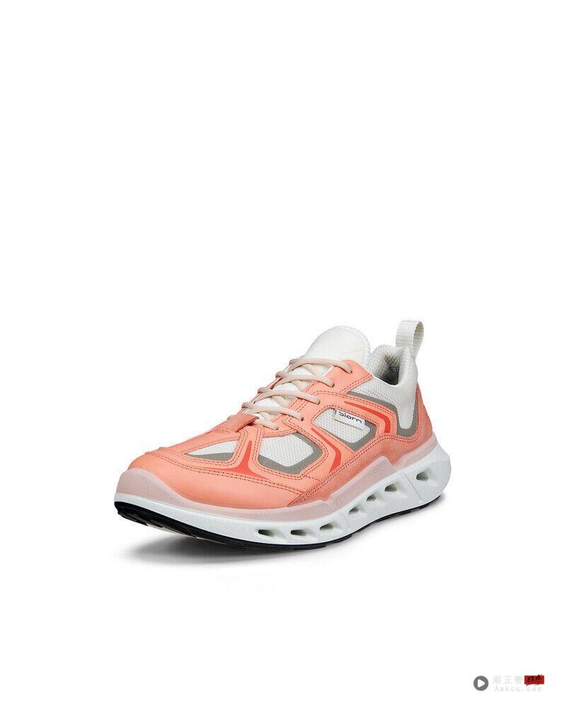 皮克敏玩家必收！2026六双“舒适好走万步鞋”推荐：New Balance、HOKA、Nike Air Max 95 到 ECCO 一次看