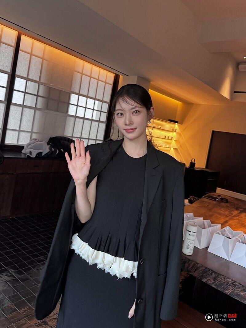 孔升妍演“大妃娘娘”成全剧黑马!爆红掀话题 私下穿搭也成效仿潮流 内容图5 潮正奢/潮品文/潮臻社-实时追踪全球最新奢侈品牌新闻资讯的官网站! 《21世纪大君夫人》孔升妍成全剧演员黑马!“大妃娘娘”爆红幕后话题多,IG穿搭也成效仿潮流!
