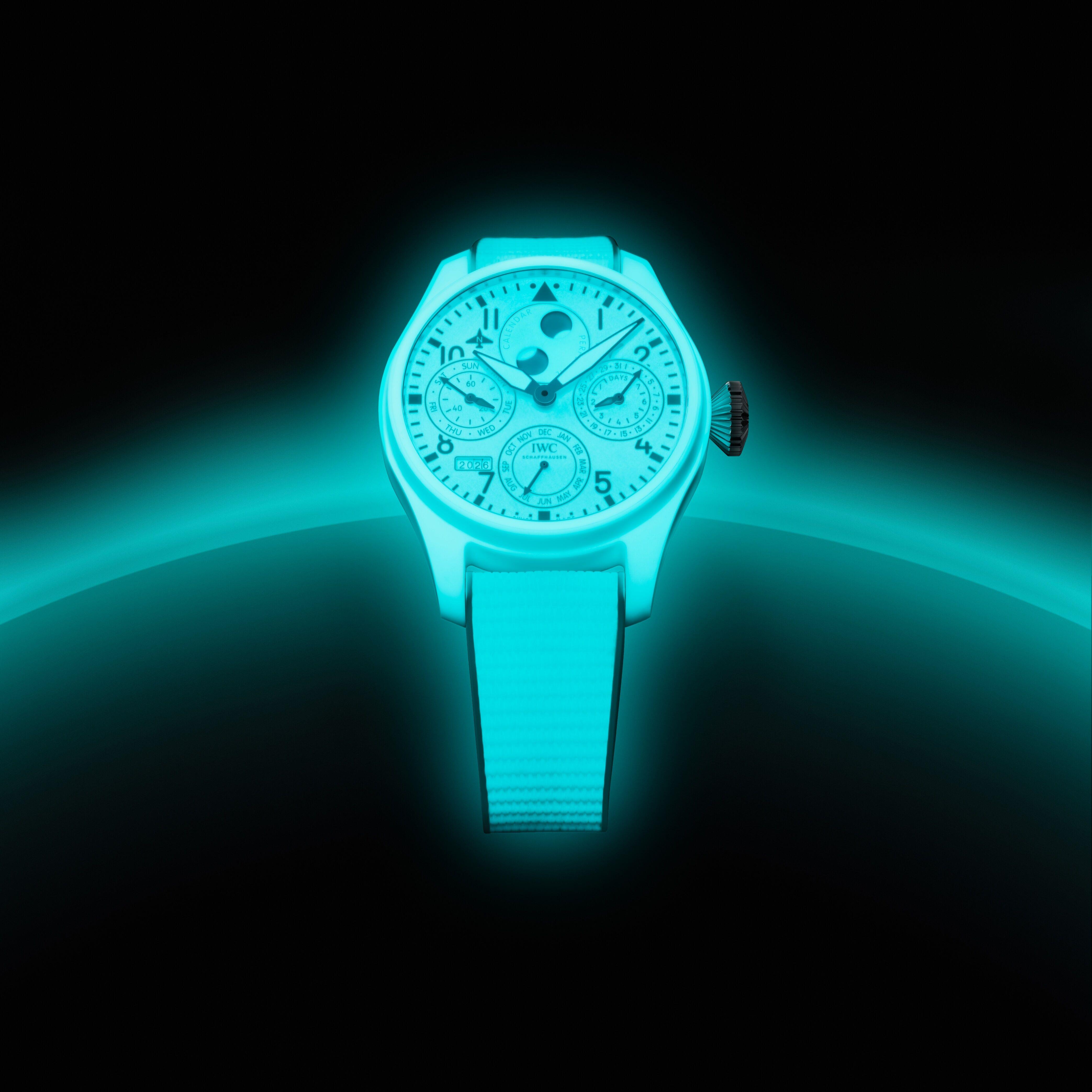 ▲▼ IWC 。（图／公关照）