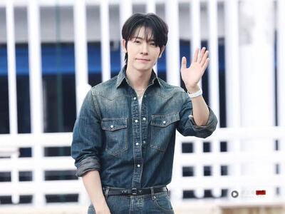 SJ东海来台帅照曝光！机场抢穿全套FENDI根本在走秀　傍晚现身台北101