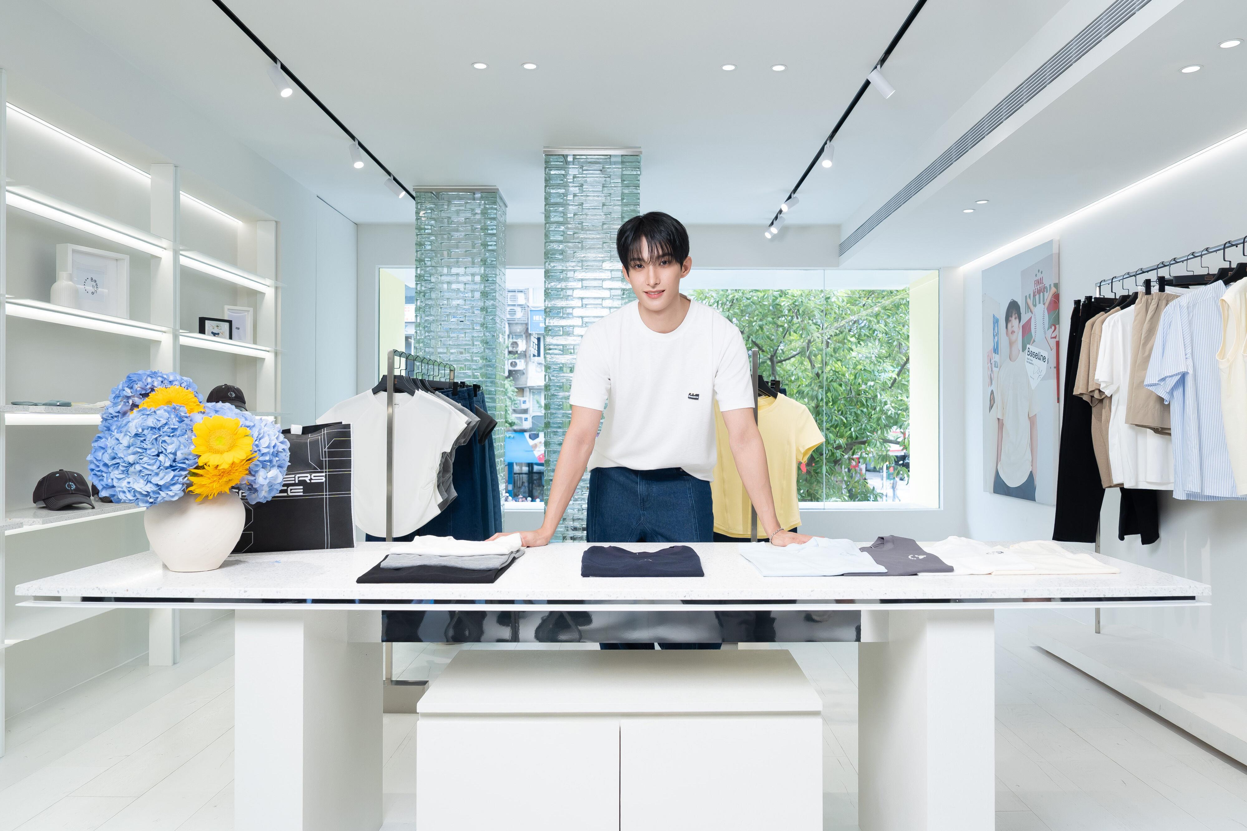 SEVENTEEN DK代言中国台湾服饰在“东区首店”留签名!棒球迷见王建民超嗨 内容图2 潮正奢/潮品文/潮臻社-实时追踪全球最新奢侈品牌新闻资讯的官网站! ▲▼DK 。(图/品牌提供)